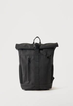 Lyle & Scott ROLL TOP UNISEX - Раница - black