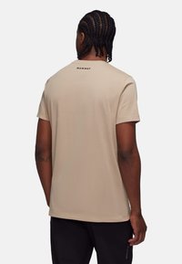Mammut T-shirts print - savannah