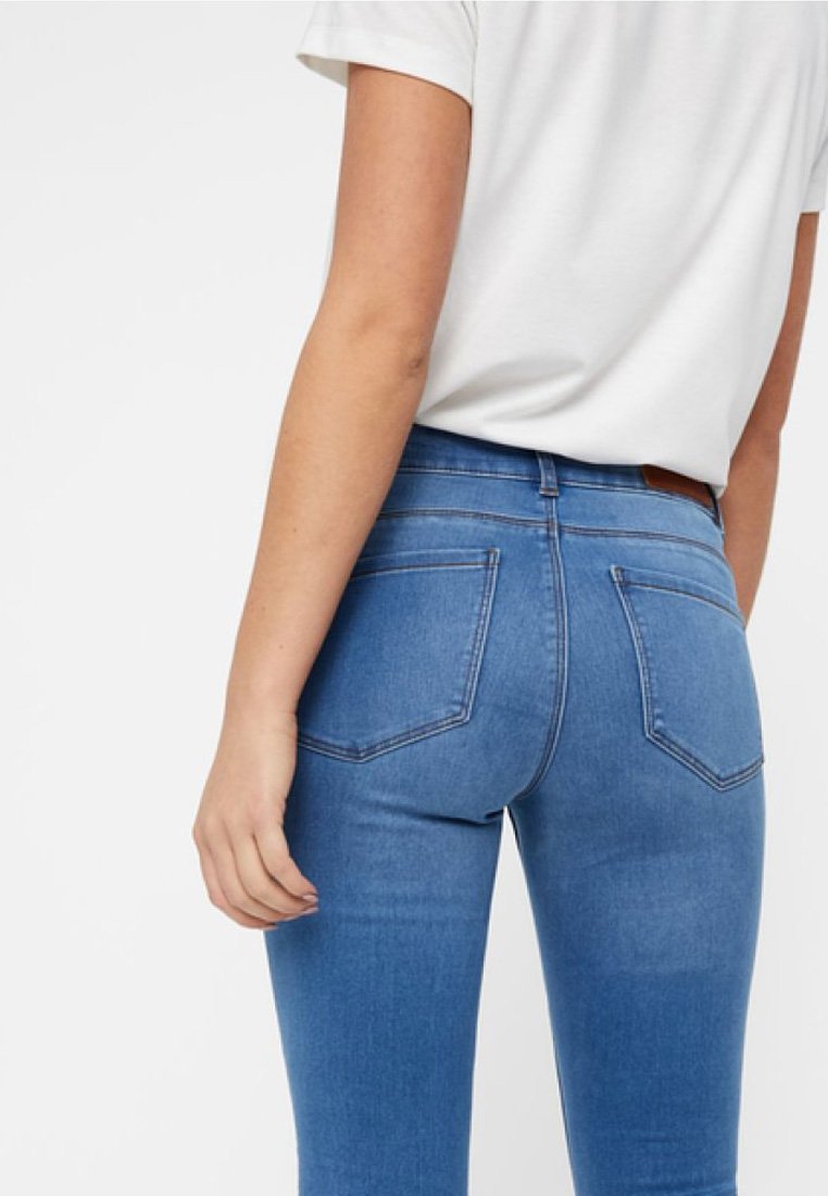 VERO MODA Seven Shape Up Jeans Dark Blue Denim - Bubbleroom