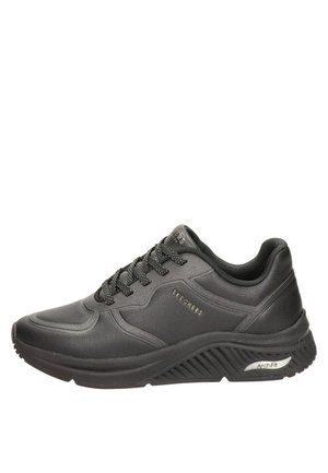 Baskets de sport noires avec un dessus en cuir texturé, col rembourré, design à lacets et un talon rembourré arborant la marque "ArchFit".