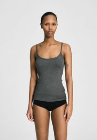 Επιλέχθηκε, dark grey melange