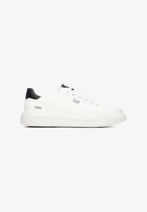 XTI, ZAPATILLA DE HOMBRE PLANO - Zapatillas - blanco