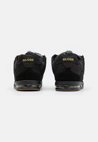 Globe Skate Globe Fury Shoes Globe SABRE Trainers Black