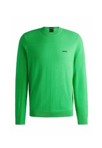 Grön stickad tröja med rund hals, långa ärmar, ribbade detaljer och en liten svart "BOSS"-logotyp på bröstet.