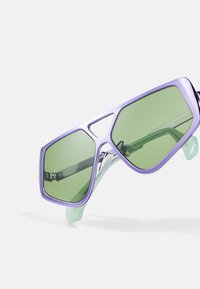 RETROSUPERFUTURE SPAZIO UNISEX - Solbriller - knowledge