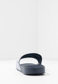 Roxy SLIPPY II - Sandales de bain - blue indigo