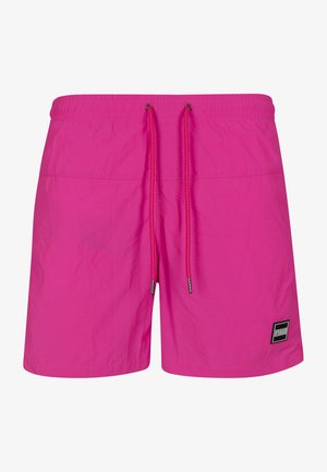 Bañador corto en nylon brillante de color rosa, con una cinturilla elástica con cordón, costuras laterales y un pequeño parche de marca en el dobladillo.