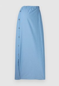 Jupe bleu clair en tissu doux, dotée d'une taille froncée, de boutons sur le côté et d'une fente à gauche pour plus de détail.