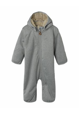Combinaison de neige pour bébé grise avec une capuche doublée en polaire, fermeture éclair à l'avant et manches à revers. Texture douce et design minimal avec un subtil motif chiné.