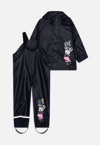 Marine regnjakke og overallsett laget av vanntett materiale. Har lekne karaktergrafikker og reflekterende detaljer. Justerbare stropper.