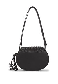 Borsa a mano in pelle nera con forma arrotondata, texture trapuntata sulla parte superiore, superficie liscia sotto e un dettaglio decorativo a frange.