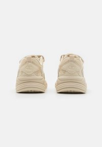 Champion COUNTESS UNISEX - Joggesko - triple beige
