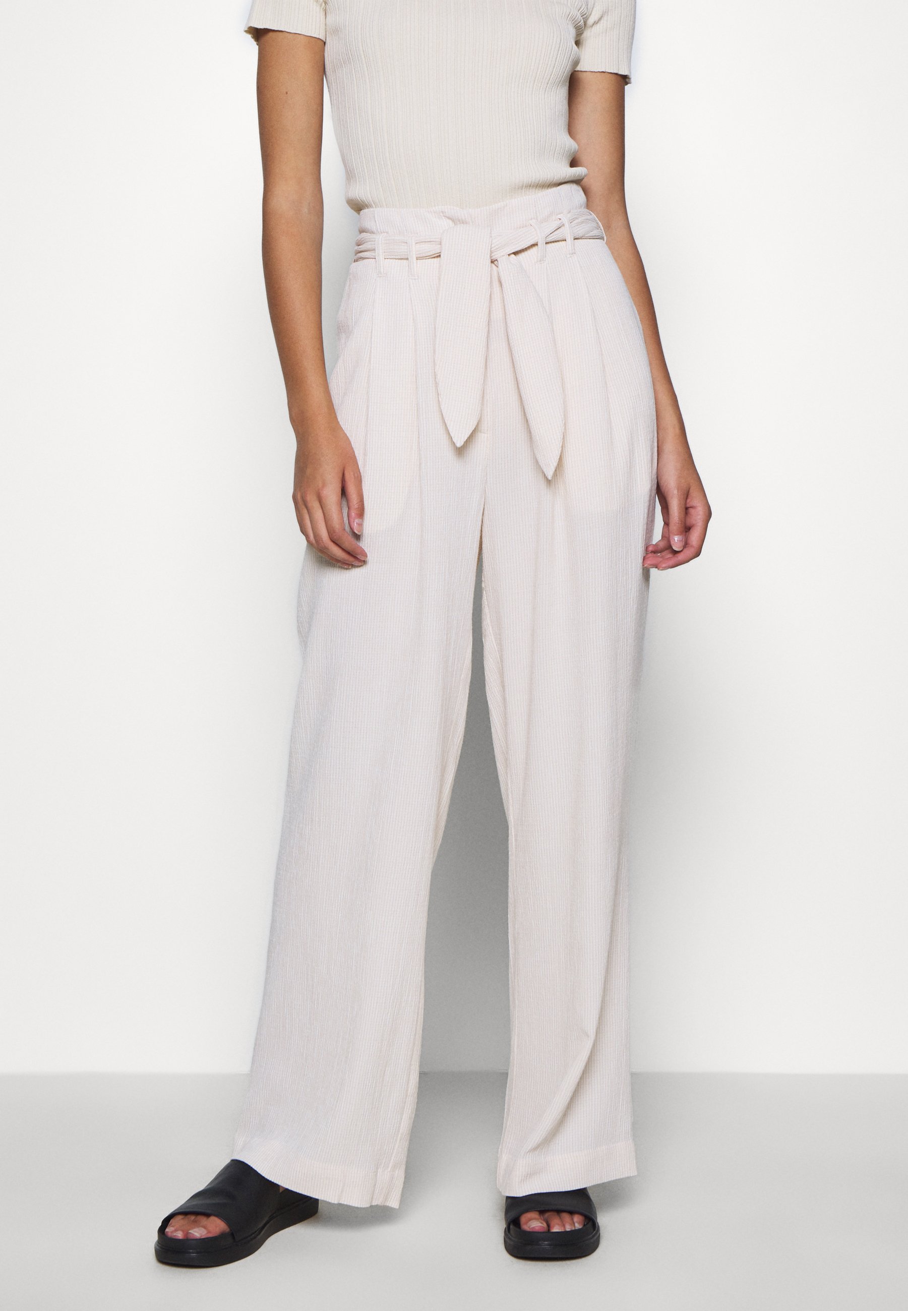 Samsøe Samsøe NELLIE TROUSERS Bukse warm white Zalando.no Samsøe Samsøe NELLIE TROUSERS - Bukse - warm white