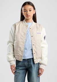 America Today Välikausitakki - off-white