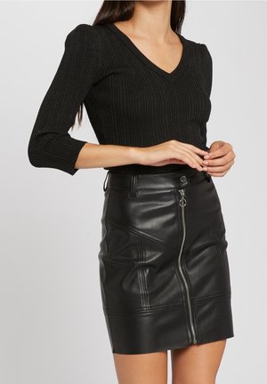 Morgan, Pullover - black