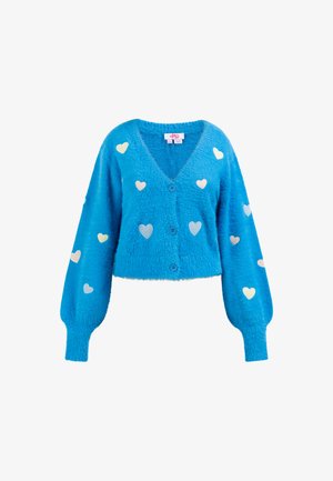 Niebieski, puszysty kardigan z dekoltem w serek, zdobiony kolorowymi wzorami serc i długimi, bufkowymi rękawami, zapięty dwoma guzikami z przodu.