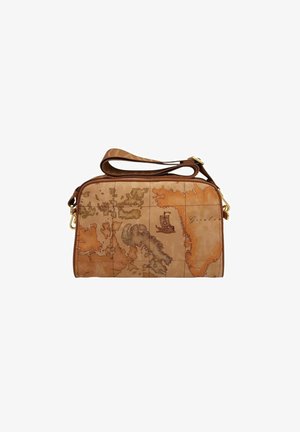 Borsa marrone con design mappa in tonalità arancione e beige. Texture liscia, con chiusura a zip e una tracolla regolabile.