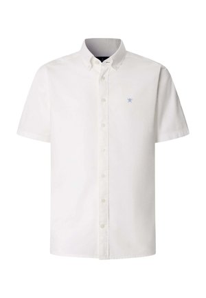 Chemise blanche à manches courtes avec petits rames bleues croisées brodées sur la poitrine, col classique et boutons sur le devant.