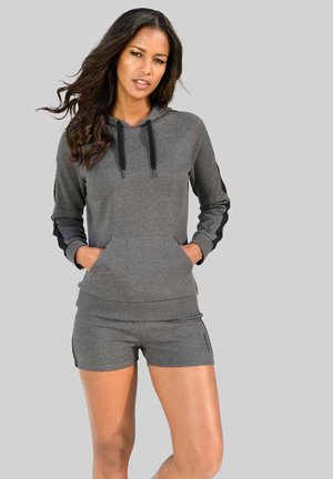 Bluza z kapturem