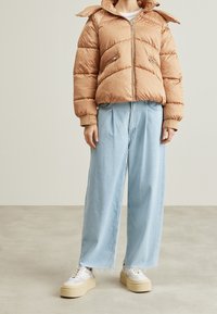 BOSS Vinterjakker - beige