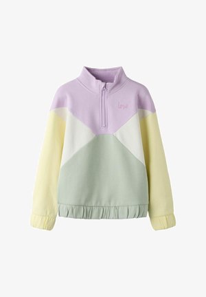 Krāsaini bloku pulovers ar puszipu, augstu apkakli, elastīgām aprocēm un apakšu, ar pasteļvioletas, dzeltenas, baltas un zaļas krāsas paneļiem un uzrakstu "mīlestība".