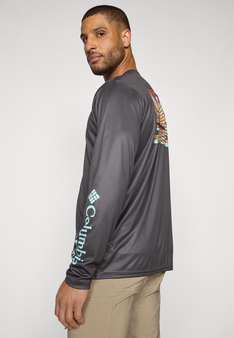 Columbia Pfg Terminal Tackle T-shirt à manches longues pour homme, blanc/logo bleu nuit, taille XL : Columbia