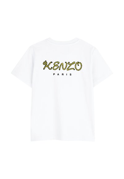 T-shirt en coton blanc avec un logo "KENZO" jaune et noir accompagné d'un motif de serpent et du texte "PARIS" en dessous, manches courtes et col rond.
