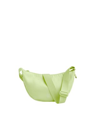 Hellgrüne, halbmondförmige Umhängetasche mit verstellbarem, breitem Riemen und Reißverschluss, kleines "GOT BAG"-Logo in der vorderen Mitte.