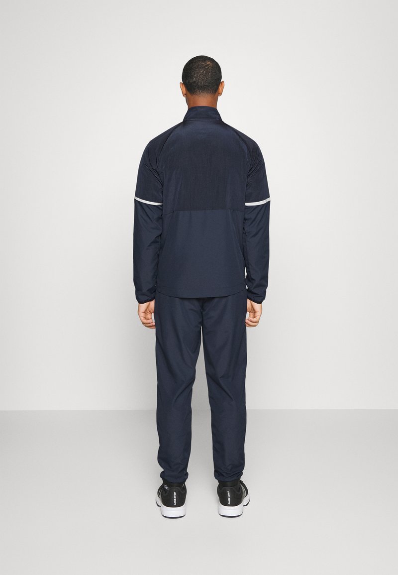 Herren Trainingsanzüge | EA7 Emporio Armani TENNIS PRO TRACK SUIT SET Trainingsanzug blue/navy/dunkelblau - CV86309 Herren Trainingsanzüge | EA7 Emporio Armani TENNIS PRO TRACK SUIT SET Trainingsanzug blue/navy/dunkelblau - CV86309