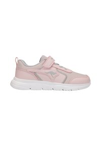 Rosa Sportschuhe mit einem glatten synthetischen Obermaterial, Mesh-Akzenten, grauen Details, einem Klettverschluss und einer strukturierten weißen Gummisohle.