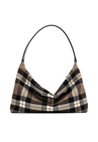 Borsa a spalla a quadri marrone, nera e bianca con un design morbido e una singola tracolla in pelle nera su uno sfondo bianco.
