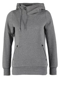 Harmaa huppari pehmeästä, teksturoidusta kankaasta, jossa on kauluri, kiristysnauhat ja kaksi etutaskua, joissa mustat kolmionmuotoiset yksityiskohdat.