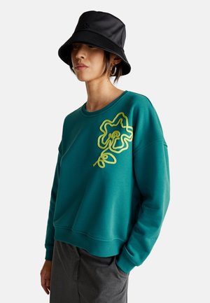 WITH APPLIQUE - Sweater - green