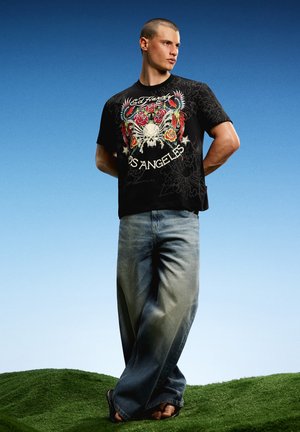 Bershka, ED HARDY PRINT T-SHIRT - T-Shirt print - black
