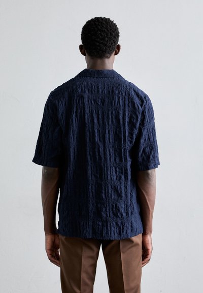 OFFICINE GENERALE EREN WRINKL SEERSUCKER - Camicia - night sky