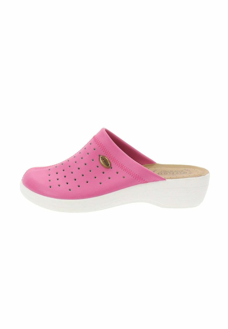 Zoccoli rosa con una parte superiore perforata, una finitura liscia e una suola intermedia bianca. Presentano un'intersuola color beige chiaro e un design a punta rotonda.