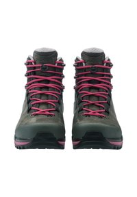 Pari tummanharmaita vaelluskenkiä, joissa on vaaleanpunaiset nauhat, edestä nähtynä, varustettu pehmustetuilla kauluksilla ja tukevilla kumipohjilla.