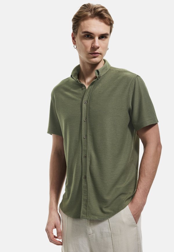 SHORT SLEEVE - Hemd - khaki