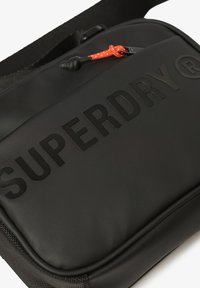 Superdry & Co TARP - Borsa a tracolla - black tonal