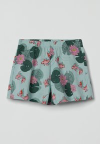 Lichtblauwe shorts met een bloemen- en koi vispatroon, met roze lelies en groene leliebladen. Elastische tailleband, casual ontwerp.