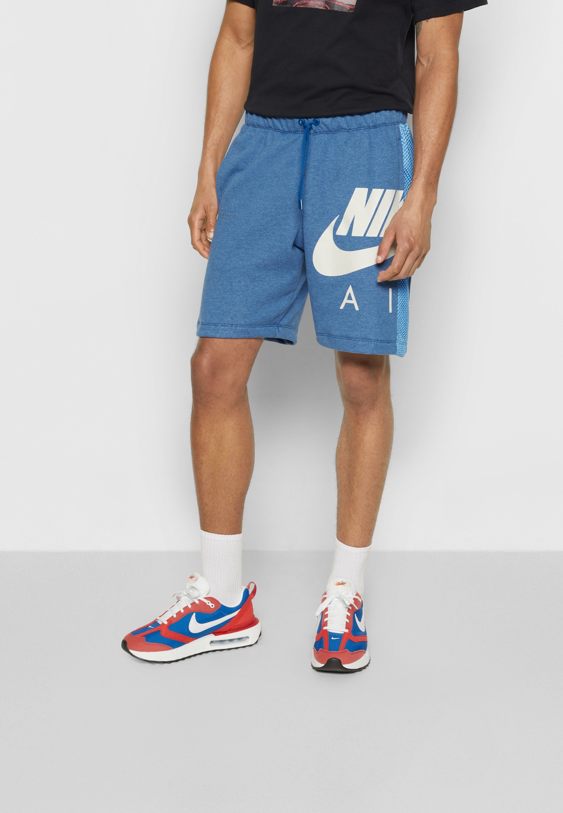 Nike Sportswear AIR - Shorts - marina 