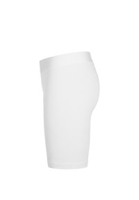 Shorts bianchi aderenti con una texture liscia, lunghezza a metà coscia e una vita elastica. Nessun motivo visibile o dettagli hardware.