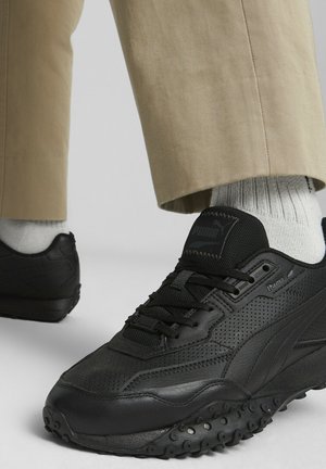 Puma, Baskets basses - black