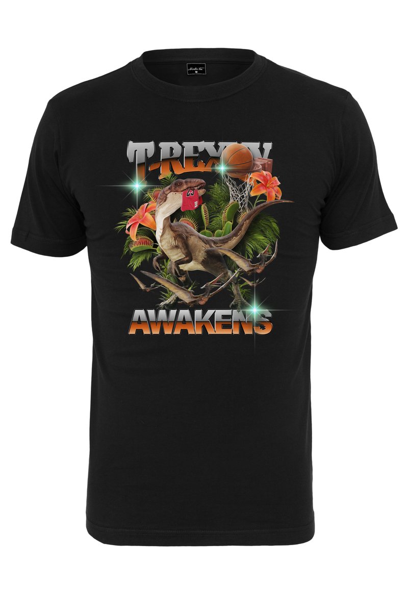 Fekete póló színes grafikával, amelyen egy T-Rex kosárlabdázik trópusi növények és virágok között, a "T-REXY AWAKENS" felirattal.