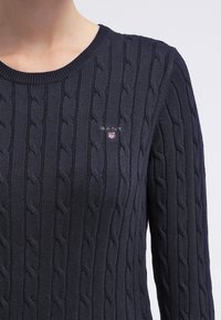 GANT Sweter