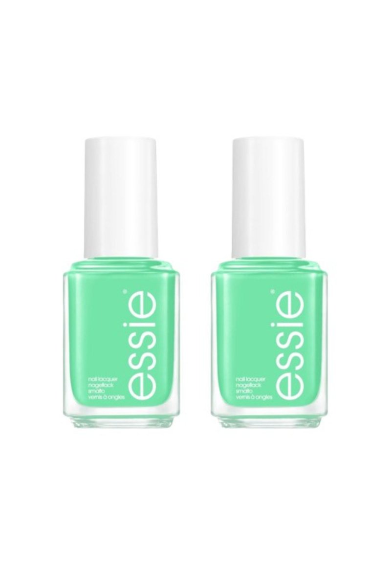 Deux bouteilles de vernis à ongles Essie, affichant une couleur vert menthe translucide, un design en verre carré et des bouchons blancs avec l'étiquette de la marque.