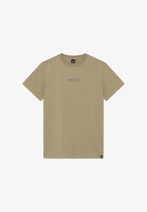 Camiseta de algodón verde oliva con mangas cortas, cuello redondo y un pequeño logo "RELLIX" en gris en la parte frontal. Detalle de etiqueta lateral en el dobladillo.