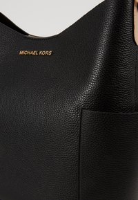 MICHAEL Michael Kors Håndtasker - black