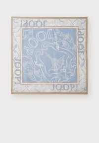 Lyseblå tørklæde med et blomstermotiv og bølgedesign i hvid, kantet med et beige mønster og gentaget tekstureret branding.