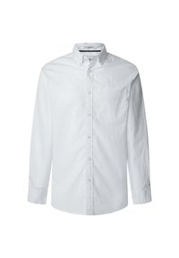 Camicia bianca a maniche lunghe con colletto all'italiana, una tasca sul petto e una leggera texture. Presenta bottoni perlacei lungo la parte anteriore.